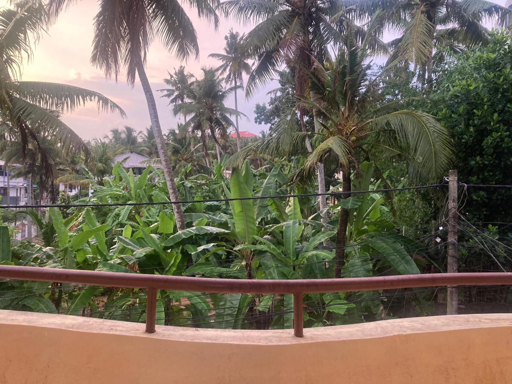 Cozy N Spacious Air Conditioned Furnished 3Bhk * Thiruvananthapuram